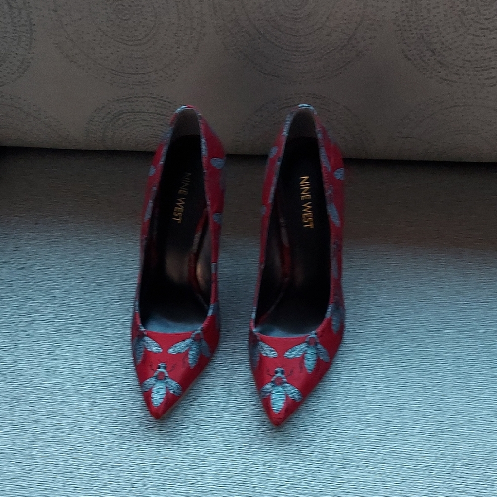 Nine West Red and Blue Patterned Heels
